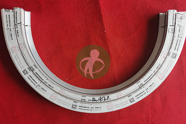 Тогтвортой дизайн, байгальд ээлтэй үйлдвэрлэл: Ногоон байгууламжид цонх, хаалга нугалах технологийн чухал үүрэг